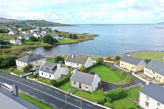 Quay Road, Dungloe, Donegal