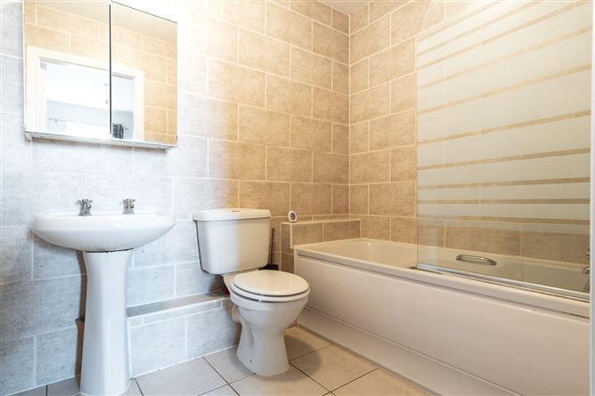 54, Holywell Crescent North, Swords, Dublin