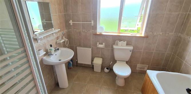 5 Spring Glen, Rooskey, Roscommon