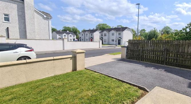 5 Spring Glen, Rooskey, Roscommon