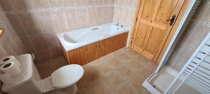 5 Spring Glen, Rooskey, Roscommon