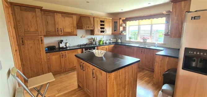 5 Spring Glen, Rooskey, Roscommon