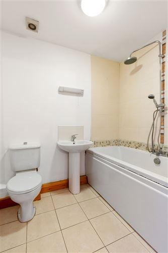 54 Castlegate Crescent, Adamstown, Lucan, Co. Dublin