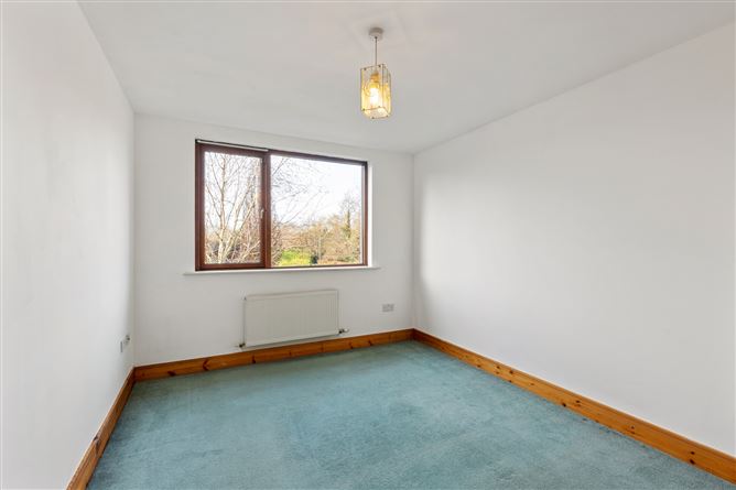 54 Castlegate Crescent, Adamstown, Lucan, Co. Dublin