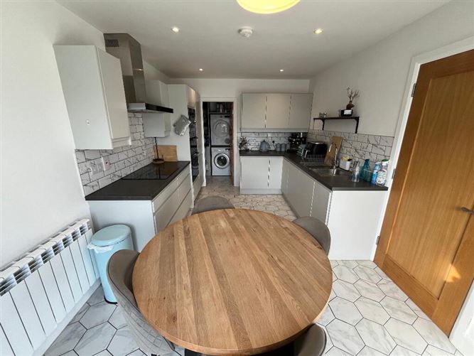 3 Court View, Friary Walk, Callan, Kilkenny