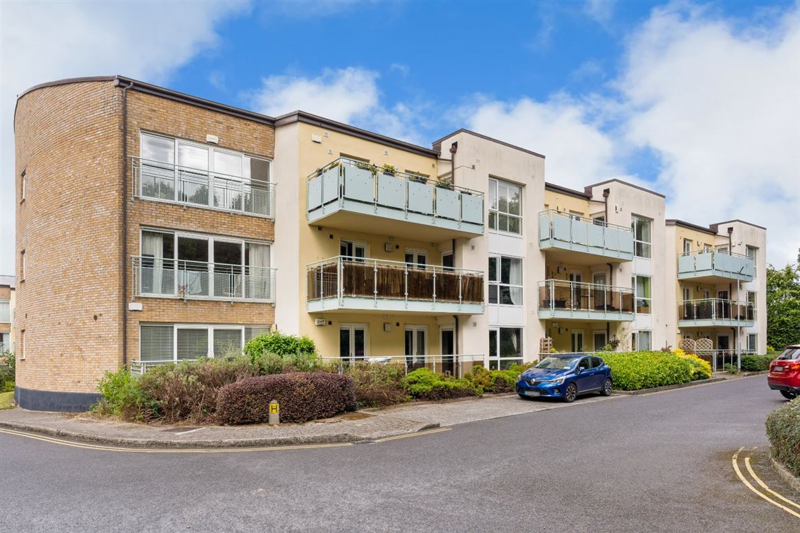 303 The Oak, Grange Hall, Rathfarnham, Dublin 16