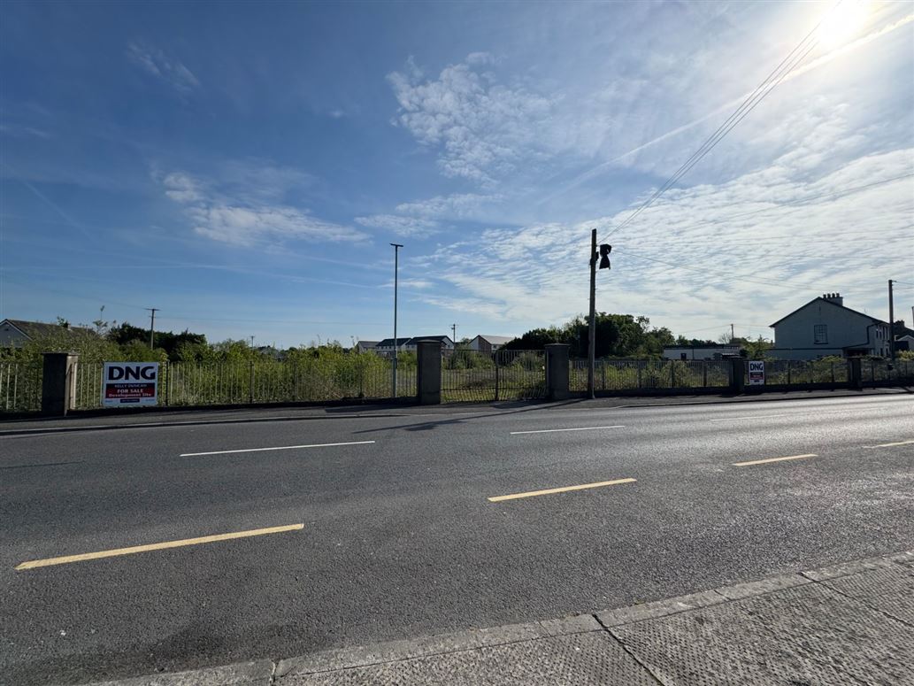 Wolfe Tone Street, Mountmellick, Co. Loais