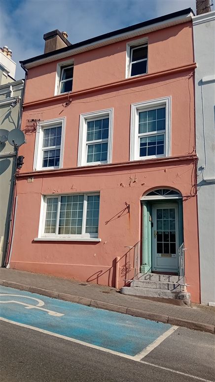 14 Harbour Hill, Cobh, Cork
