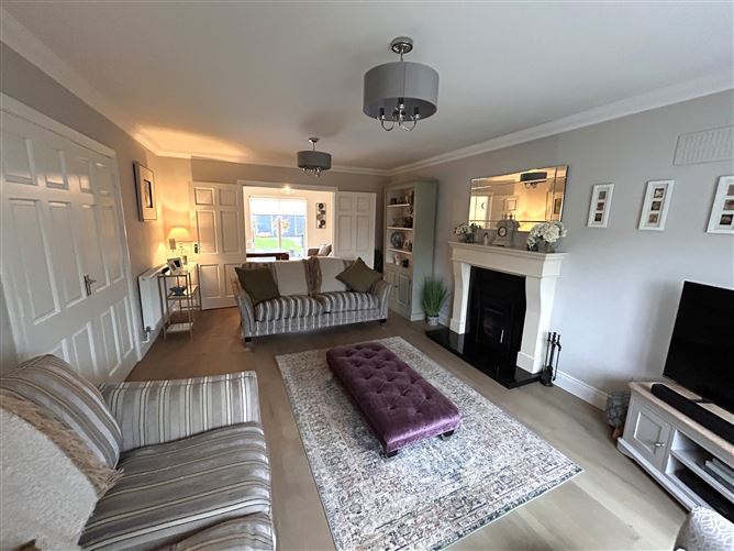 16 Castlemartin Green, Bettystown, Meath