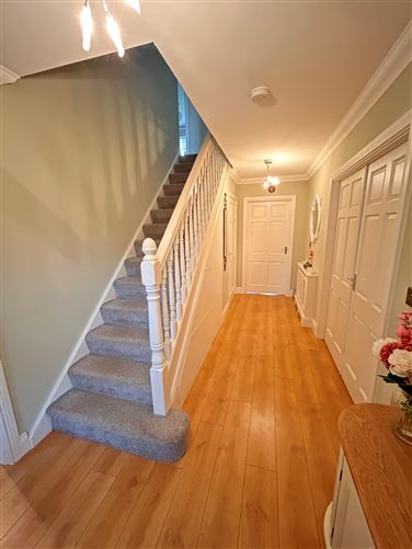 16 Castlemartin Green, Bettystown, Meath