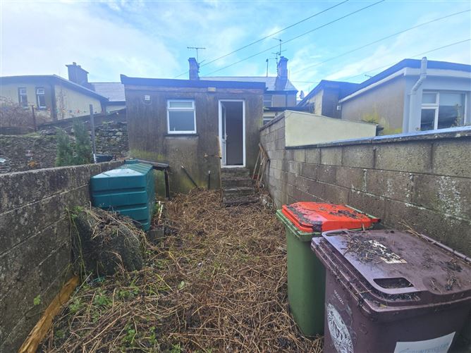 8 Fermoy Road, Ballyhooly, Co.Cork