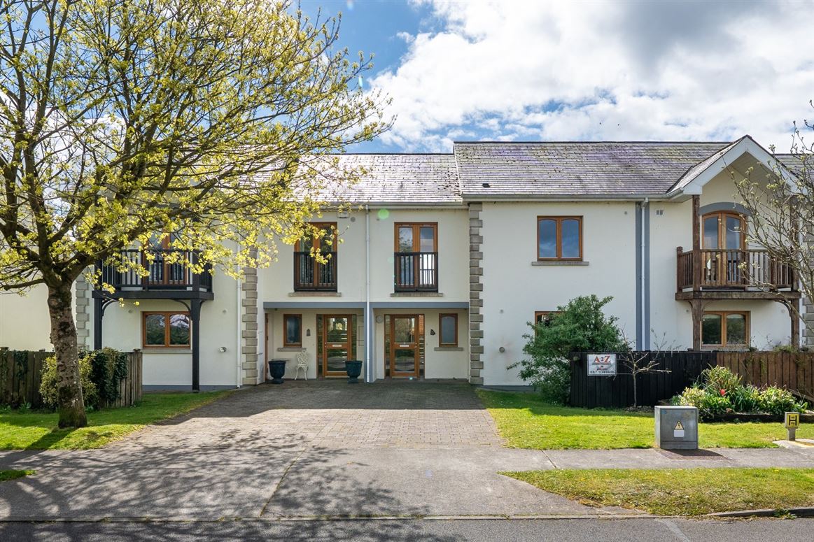 5 Tarmon Harbour, Tarmonbarry, Co. Roscommon.