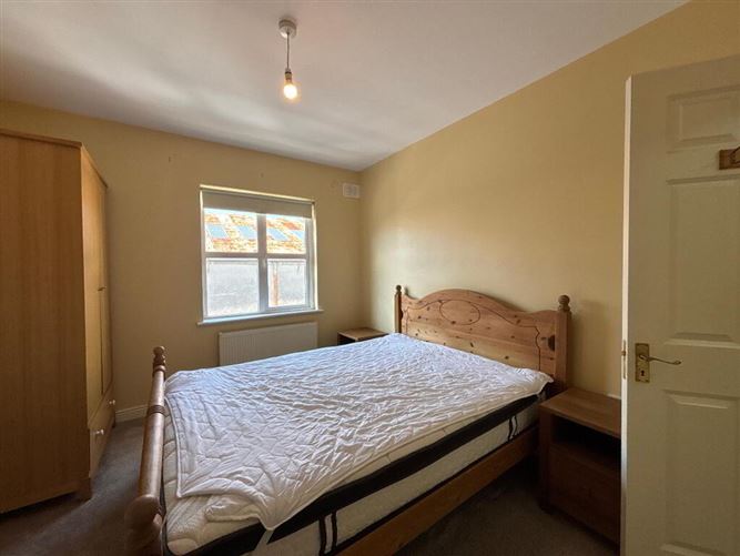 Photo 9 of 13 — 14 Westgate Court, Gravel Walk, Clonmel, Tipperary