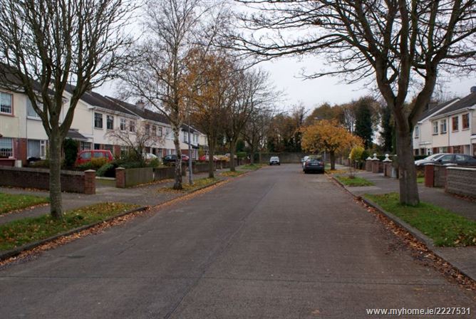 19 Woodvale Grove, Clonsilla, Dublin 15