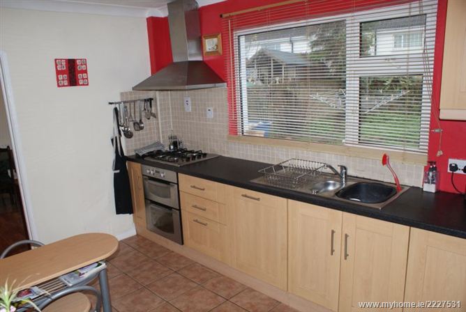 19 Woodvale Grove, Clonsilla, Dublin 15