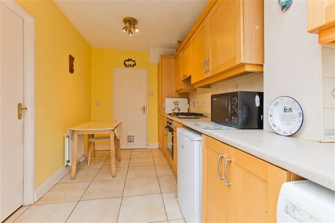 31 Highland Grove, The Park, Cabinteely, Dublin 18