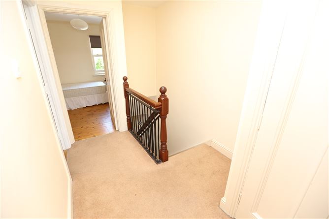 10 The Courtyard, Eastham Road, Bettystown, Co. Meath