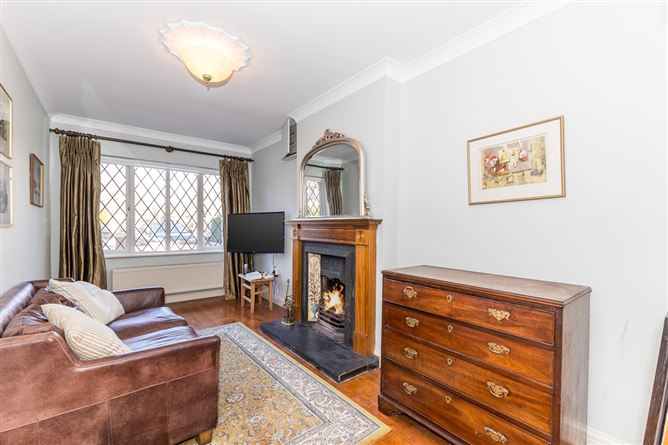 14 Auburn Grove, Malahide,   County Dublin
