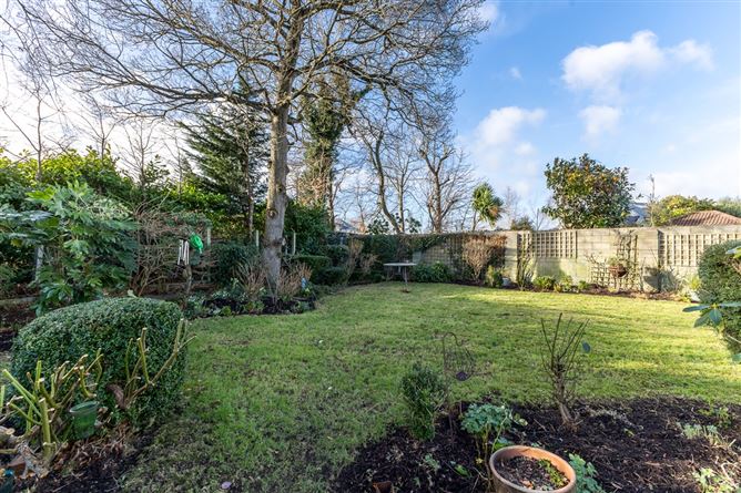 14 Auburn Grove, Malahide,   County Dublin