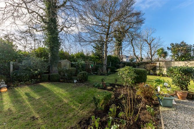 14 Auburn Grove, Malahide,   County Dublin