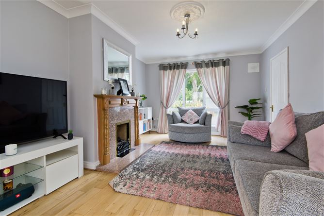 8 Daletree Close, Ballycullen, Dublin 24