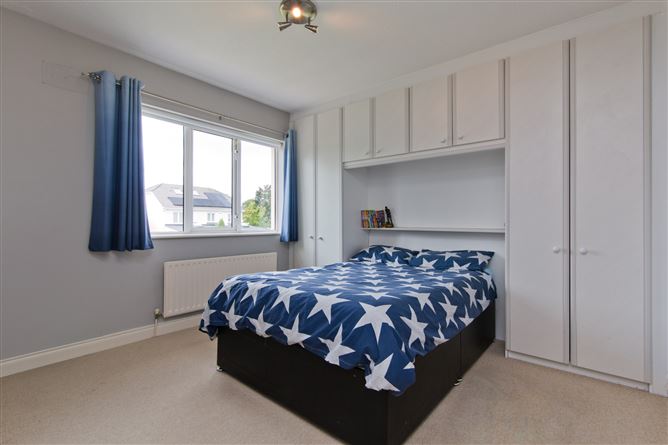 8 Daletree Close, Ballycullen, Dublin 24
