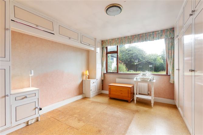 31 Whitebarn Road, Churchtown, Dublin 14