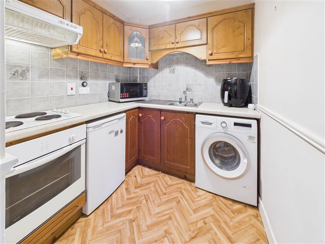 54 Beverton Court , Donabate, County Dublin