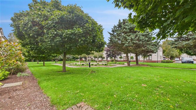 54 Beverton Court , Donabate, County Dublin