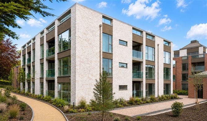 https://photos-a.propertyimages.ie/media/1/3/5/4976531/c04e85d0-2270-45b6-b67b-b0de08ade4ac_l.jpg