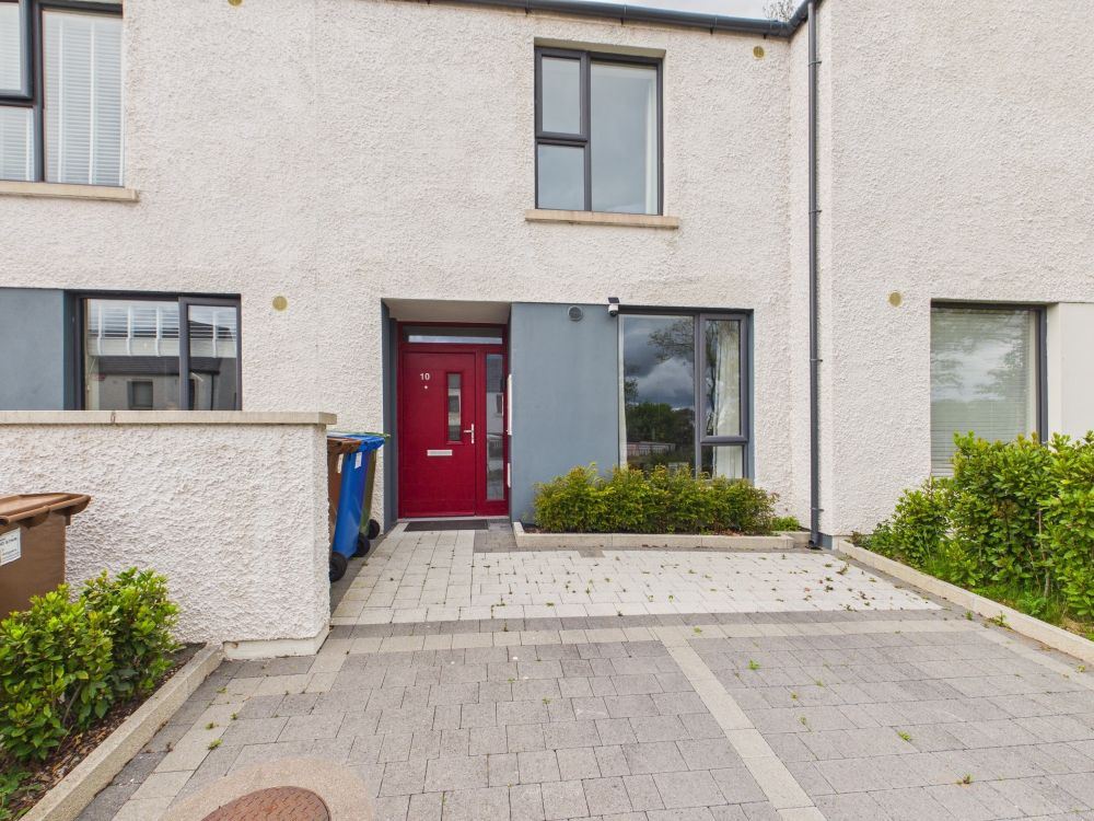 10 The Groves, Glounthaune, Cork
