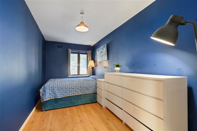 https://photos-a.propertyimages.ie/media/1/3/5/5007531/1ea049f1-913a-45af-934d-0507e4458db8_l.jpg