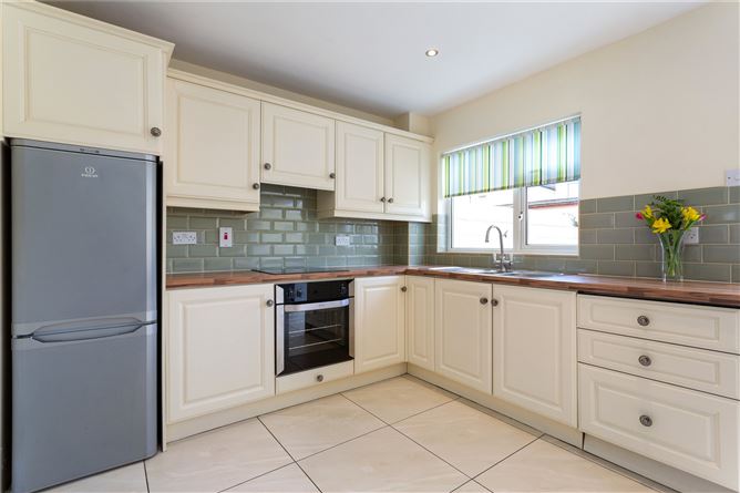 97 Castleknock Elms, Castleknock, Dublin 15