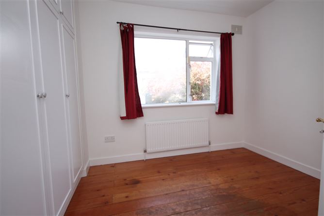 1 Glenherbert Mews, Greenpark Road, Bray, Co. Wicklow