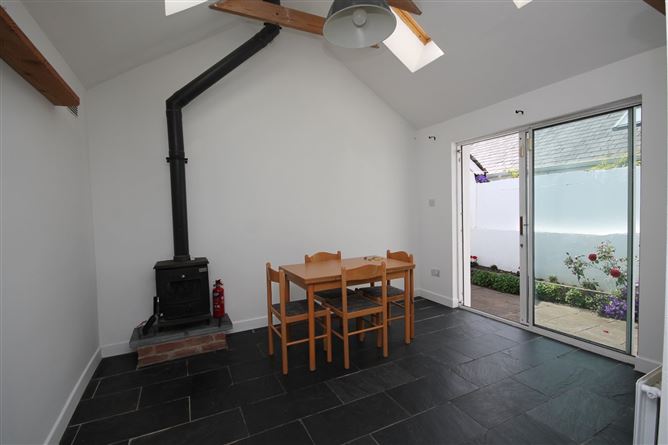 1 Glenherbert Mews, Greenpark Road, Bray, Co. Wicklow