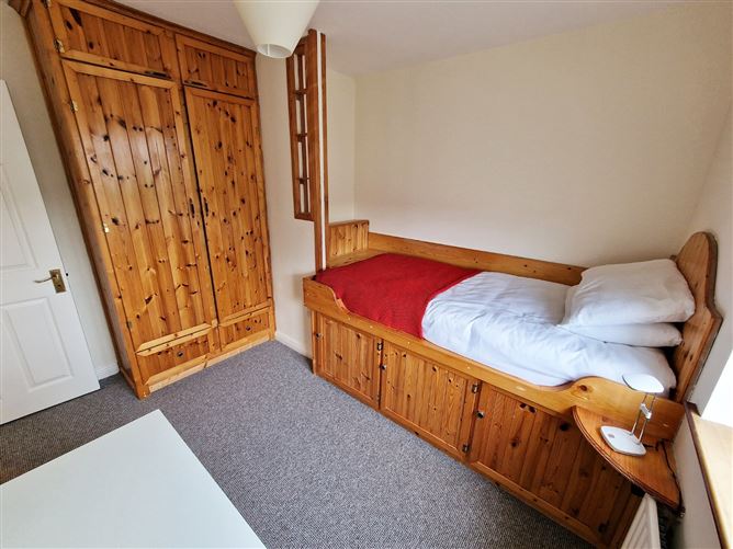 8 Ballycasey Manor, Shannon, Co. Clare