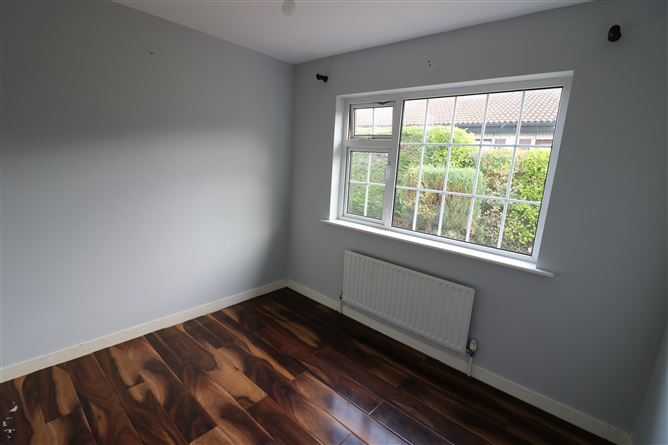 45 Woodland Heights, Carrick-on-Suir, Tipperary