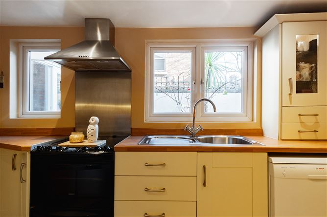28 Fitzroy Avenue, Drumcondra, Dublin 3