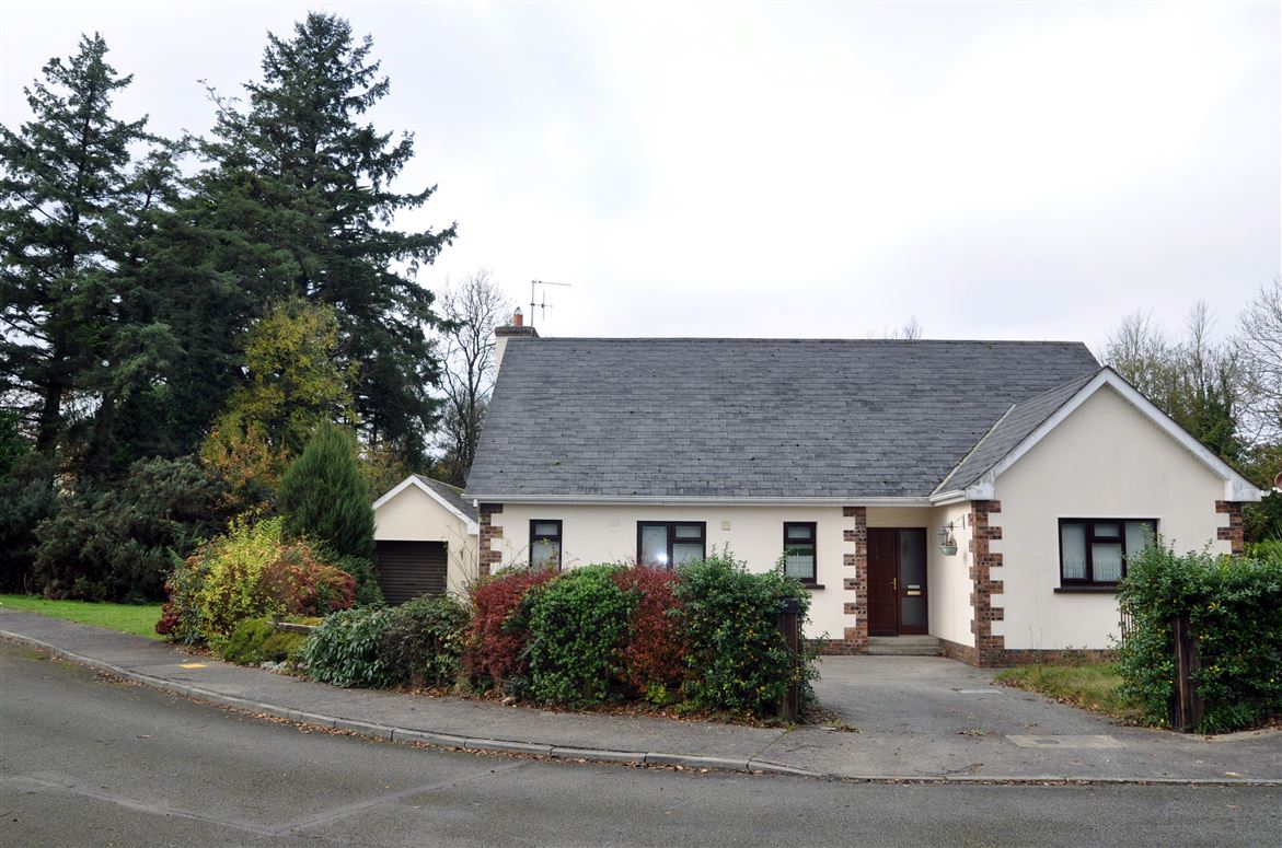 1 St John's Court, Wellingtonbridge, Wexford