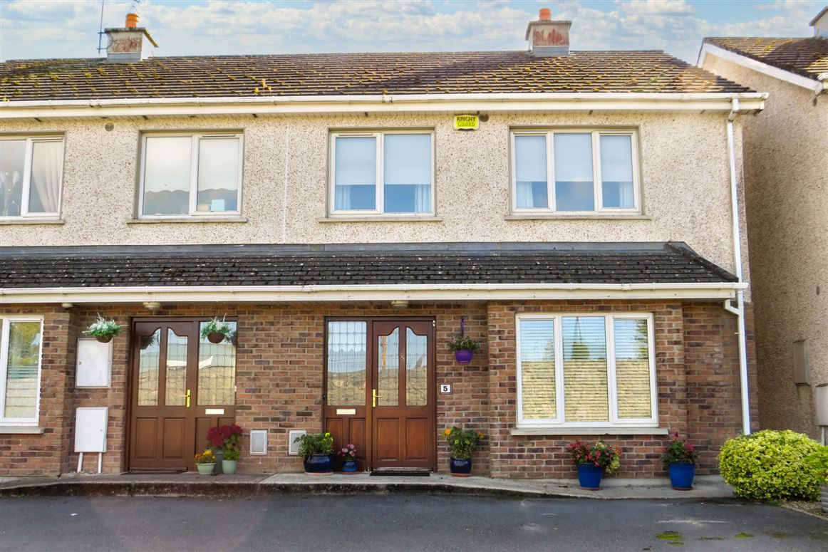 5 The Orchard, Clancy Terrace, Charleville, Co. Cork