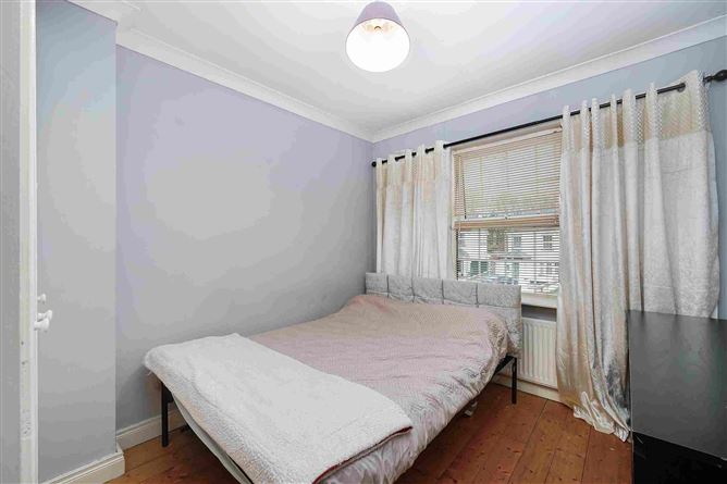1 Woodvale Crescent, Clonsilla, Dublin 15