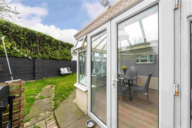 1 Woodvale Crescent, Clonsilla, Dublin 15