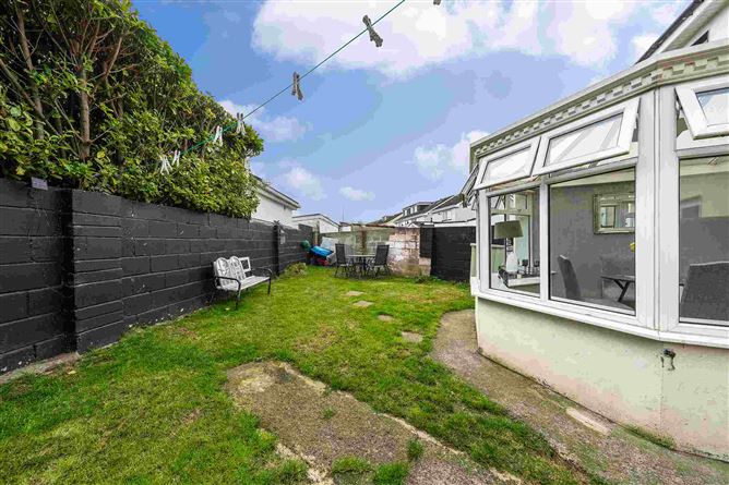 1 Woodvale Crescent, Clonsilla, Dublin 15