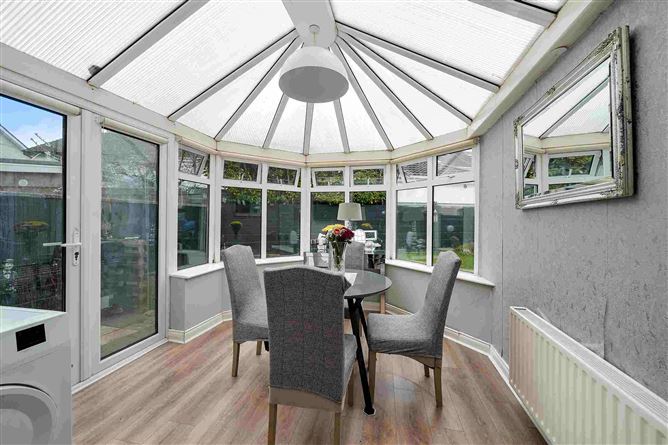 1 Woodvale Crescent, Clonsilla, Dublin 15