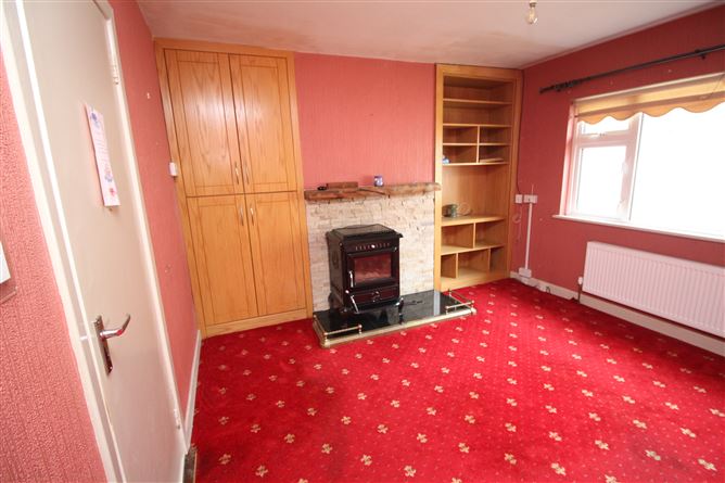 No.22 The Demesne, Longford, Longford