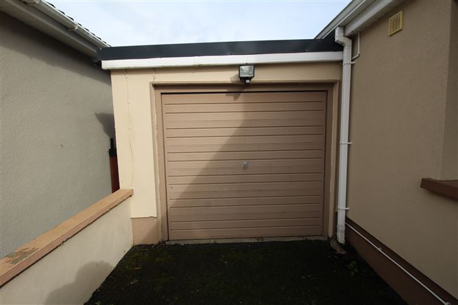 No.22 The Demesne, Longford, Longford