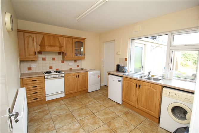 No.22 The Demesne, Longford, Longford