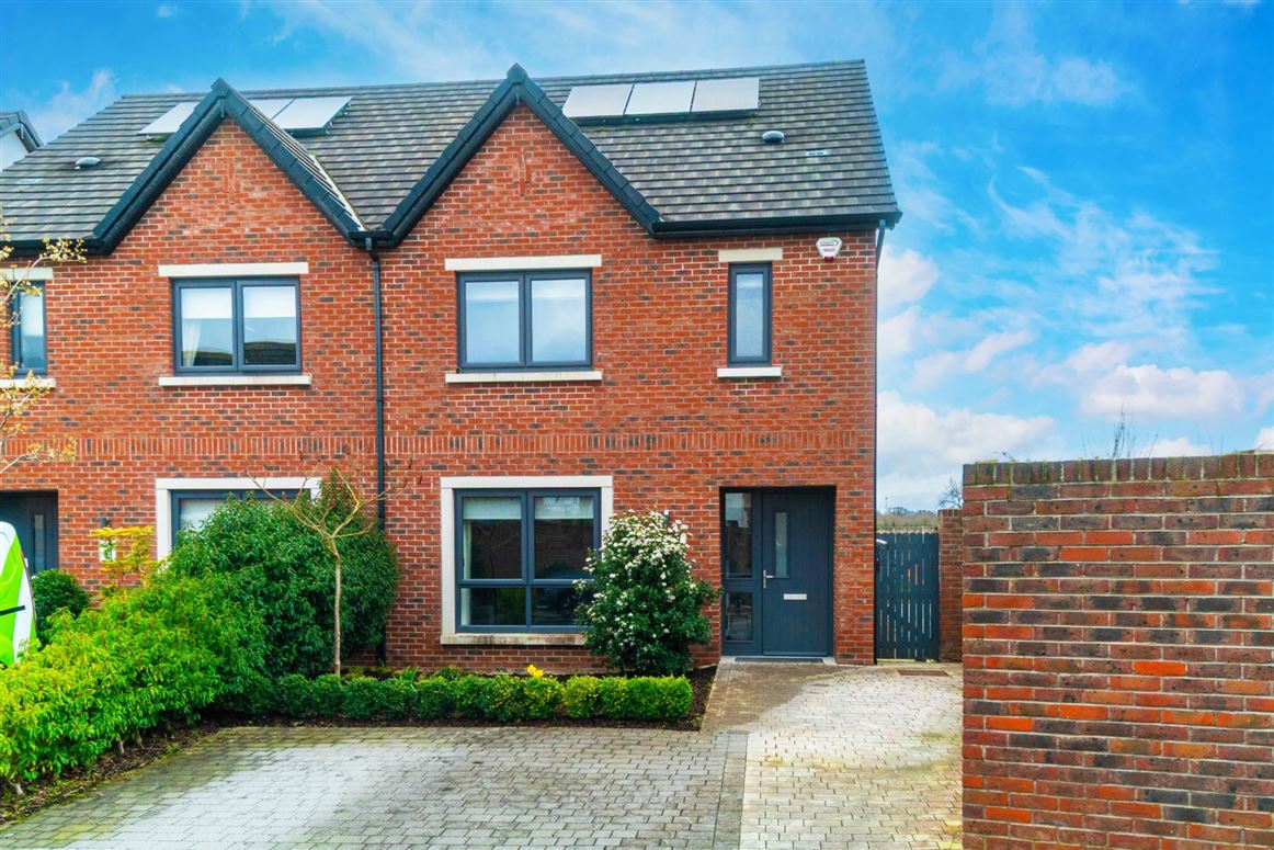 20 Moyglare Rise, Mariavilla, Maynooth, County Kildare