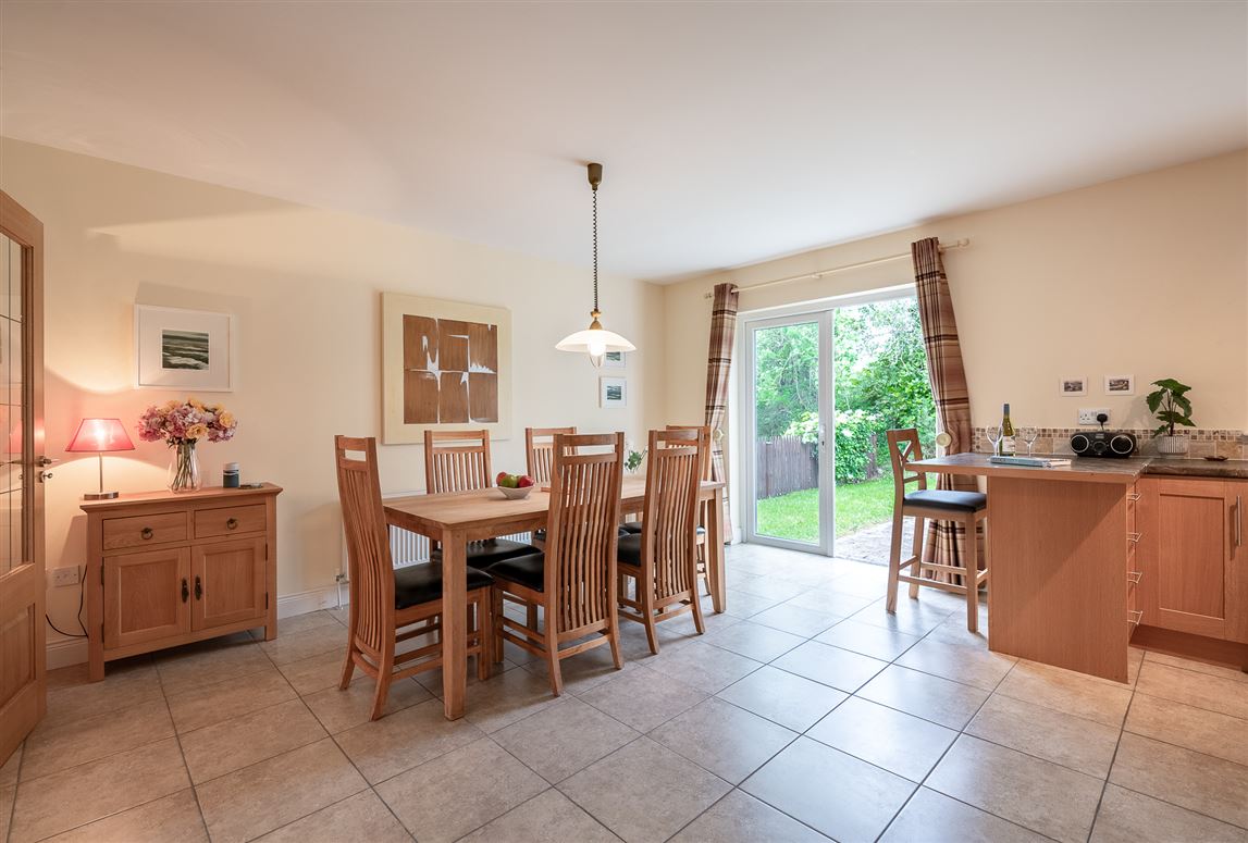 15 Párc Roughty, Glanerought, Dromneavane, Kenmare, County Kerry, V93D250