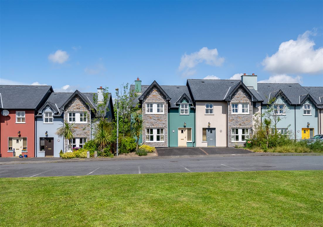 15 Párc Roughty, Glanerought, Dromneavane, Kenmare, County Kerry, V93D250